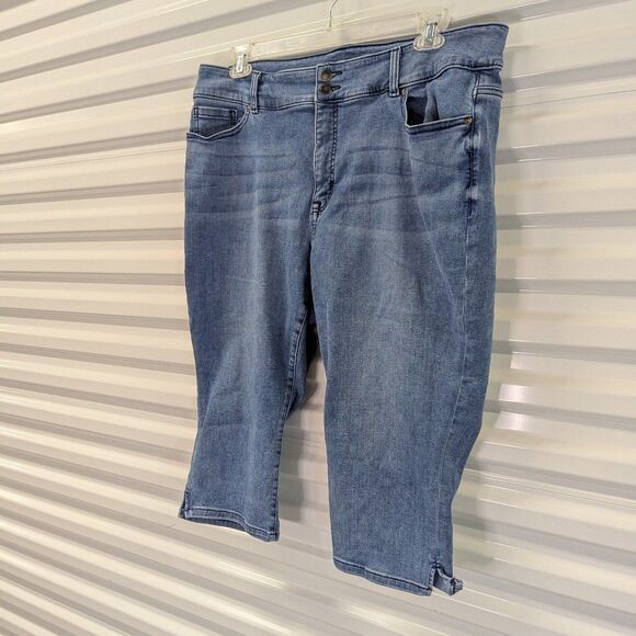 Lane Bryant Size 22 Pedal Pusher Capri Jeans - Picture 2 of 7